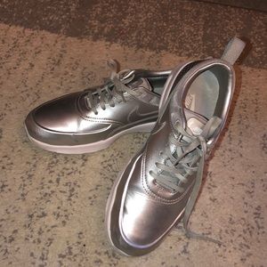 Women’s Nike Air Max Thea Metallic Silver